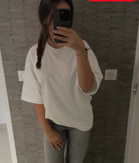 Mia R.